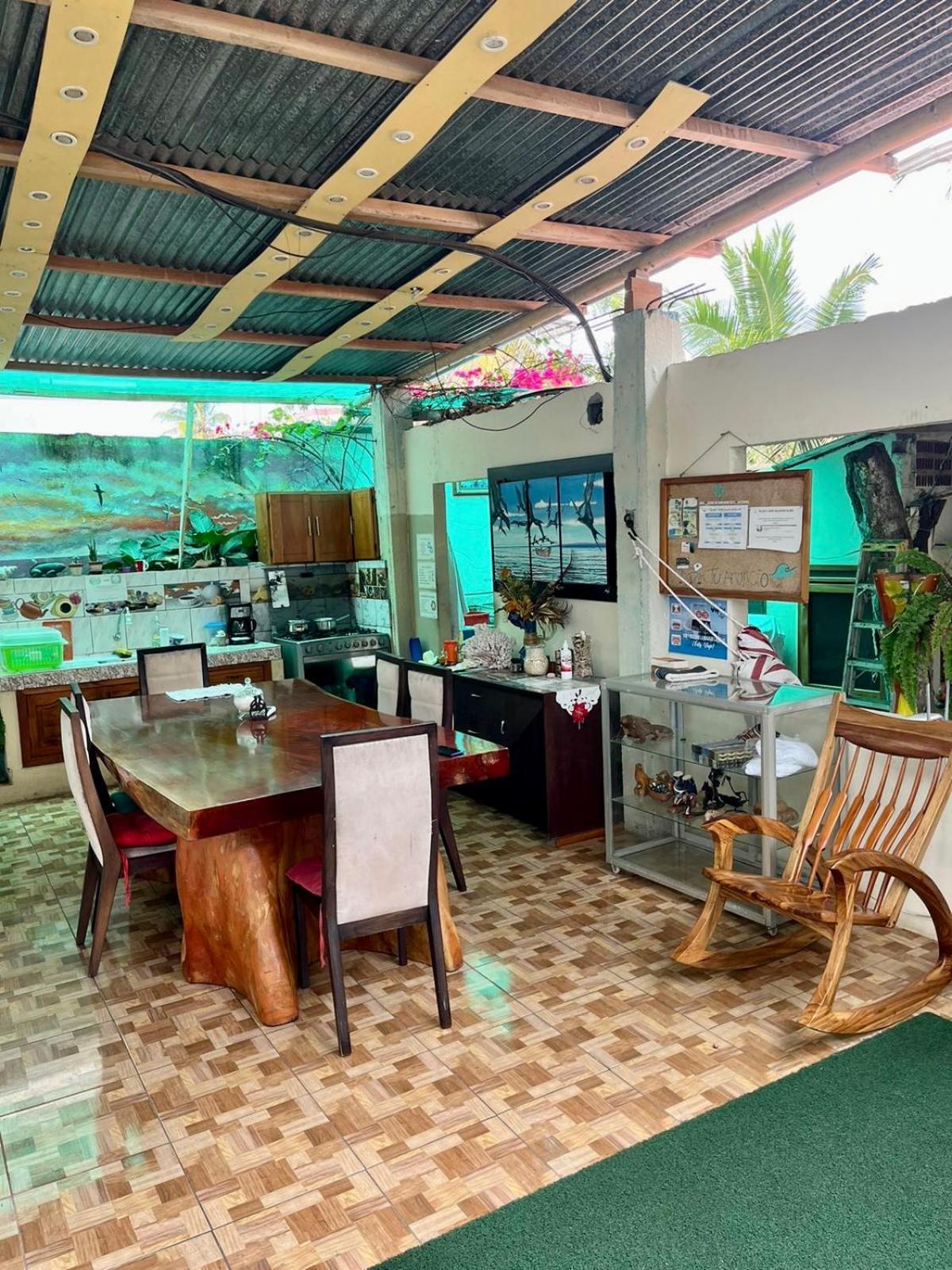 Nelyza'S Suites & Adventure Puerto Ayora  Dış mekan fotoğraf